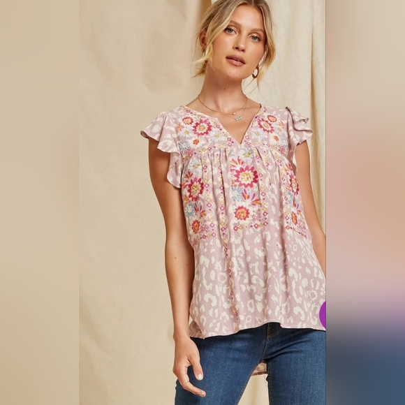 2/$15 Savanna Jane Boho Chic Top, S, Purple Leopard, Floral Embroidery, NWT - Picture 3 of 15